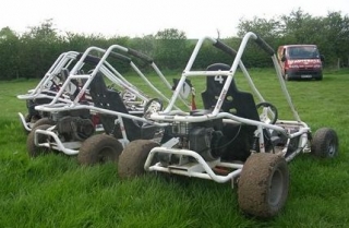  Nuestros buggies de carreras 